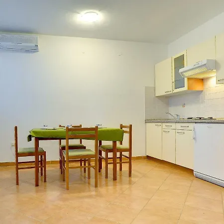Ulika Apartman Medulin